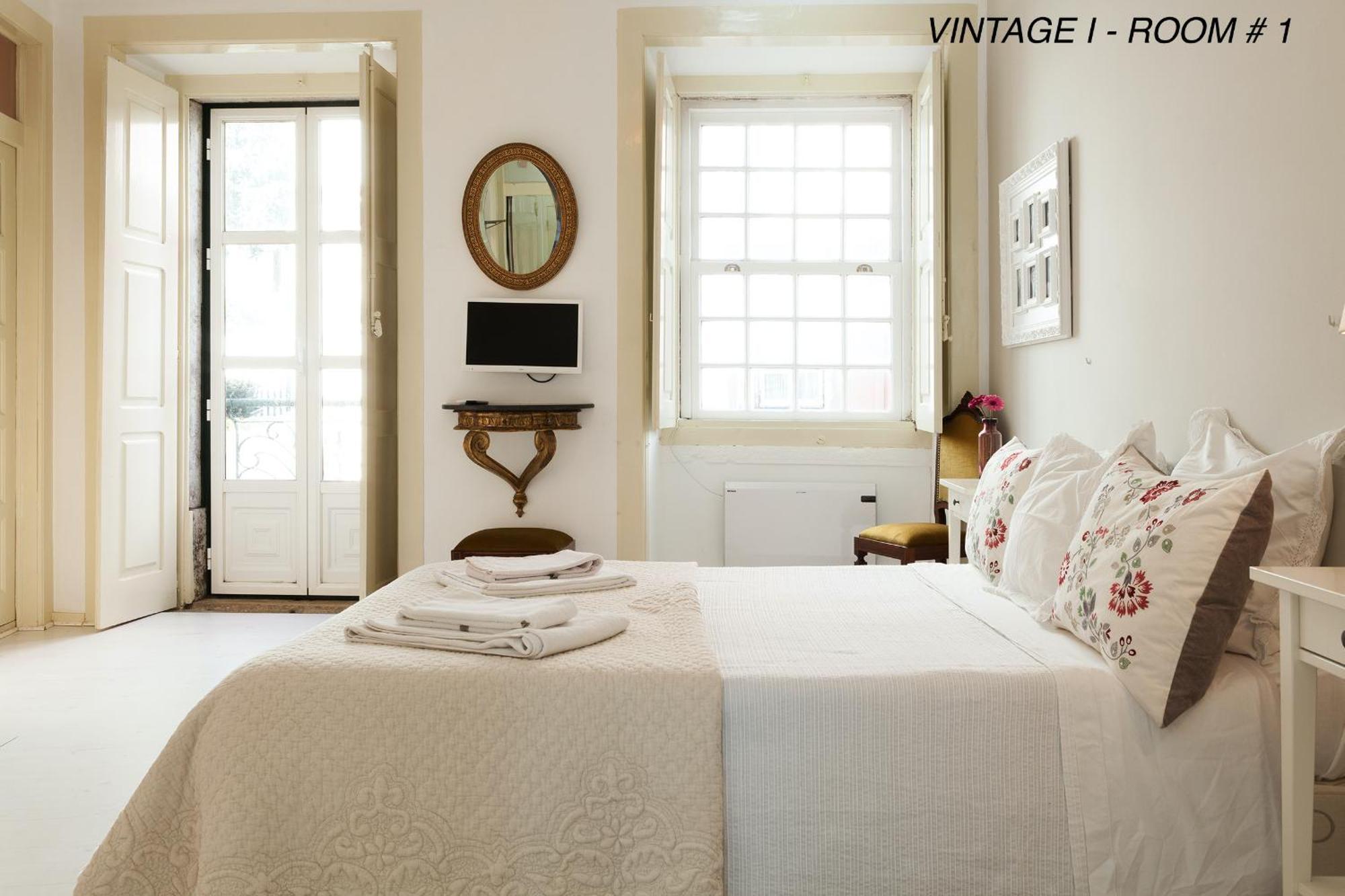 Alfama Vintage 1 Ten Guests - Alfama Vintage 2 Five Guests - Alfama Vintage 3 Three Guests Lisbon Luaran gambar