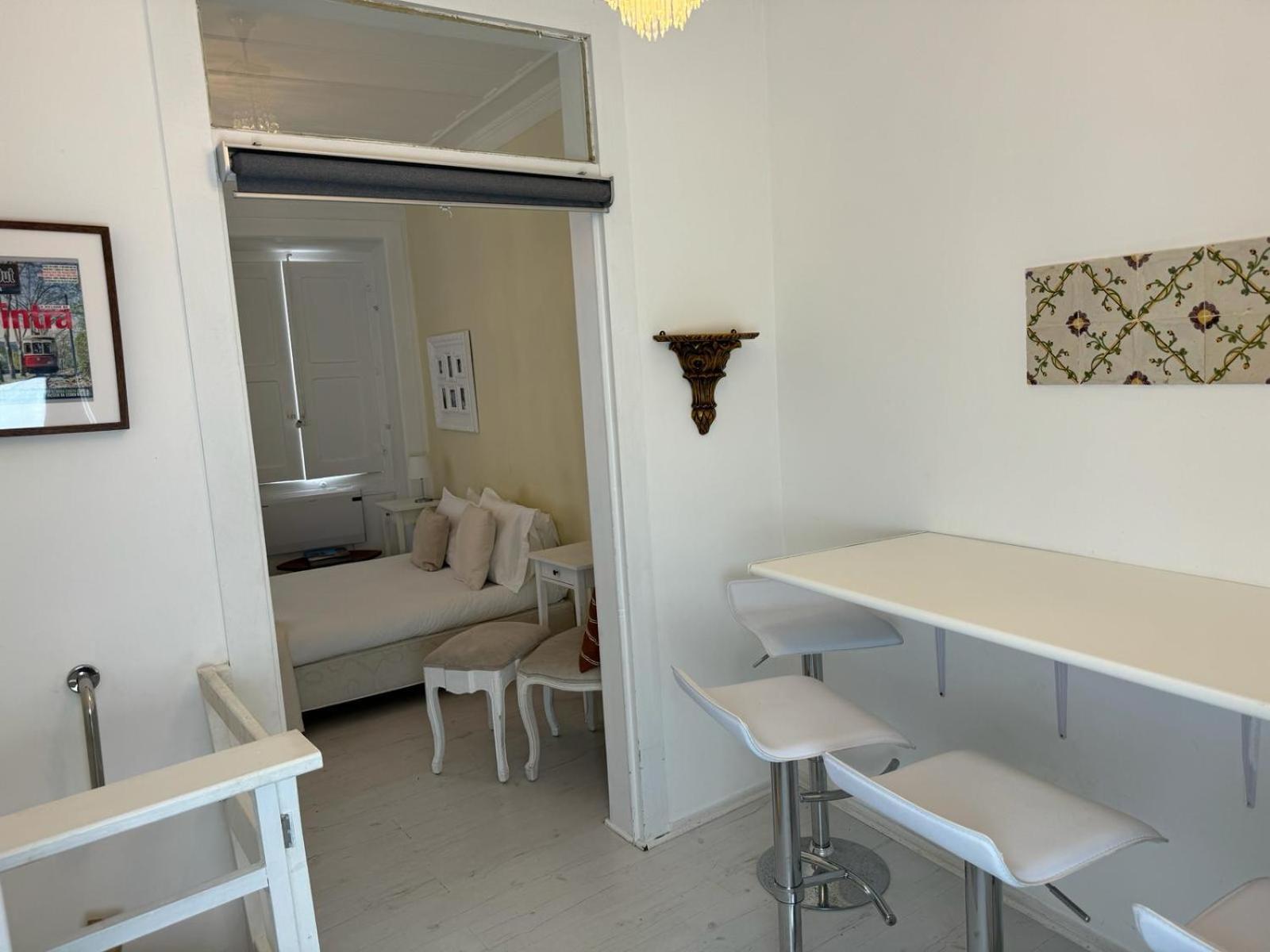 Alfama Vintage 1 Ten Guests - Alfama Vintage 2 Five Guests - Alfama Vintage 3 Three Guests Lisbon Luaran gambar