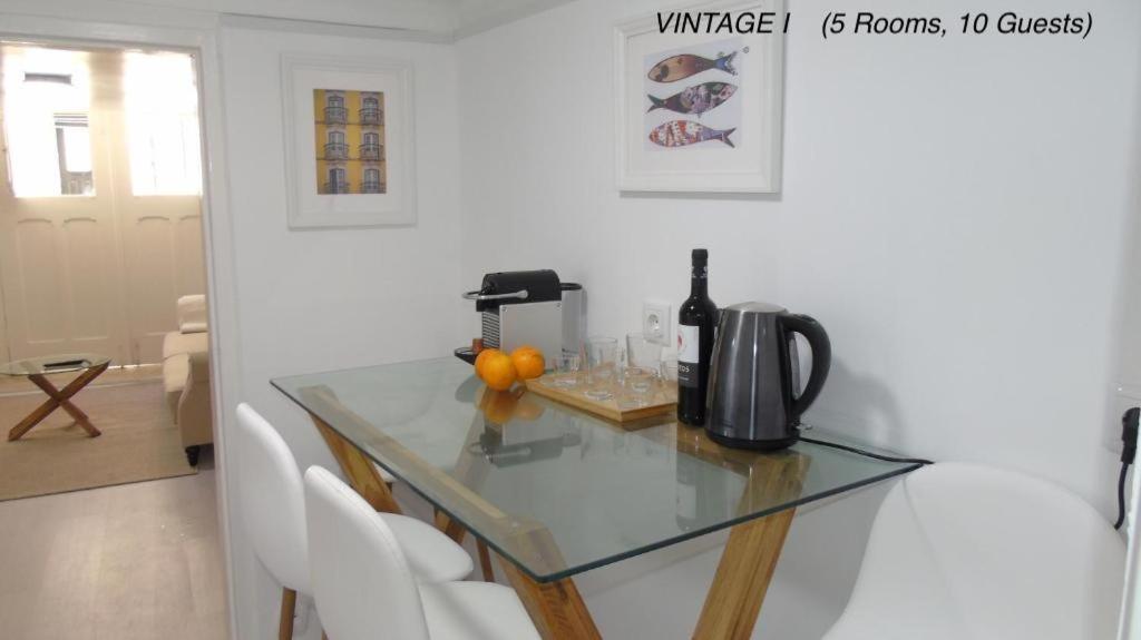 Alfama Vintage 1 Ten Guests - Alfama Vintage 2 Five Guests - Alfama Vintage 3 Three Guests Lisbon Luaran gambar