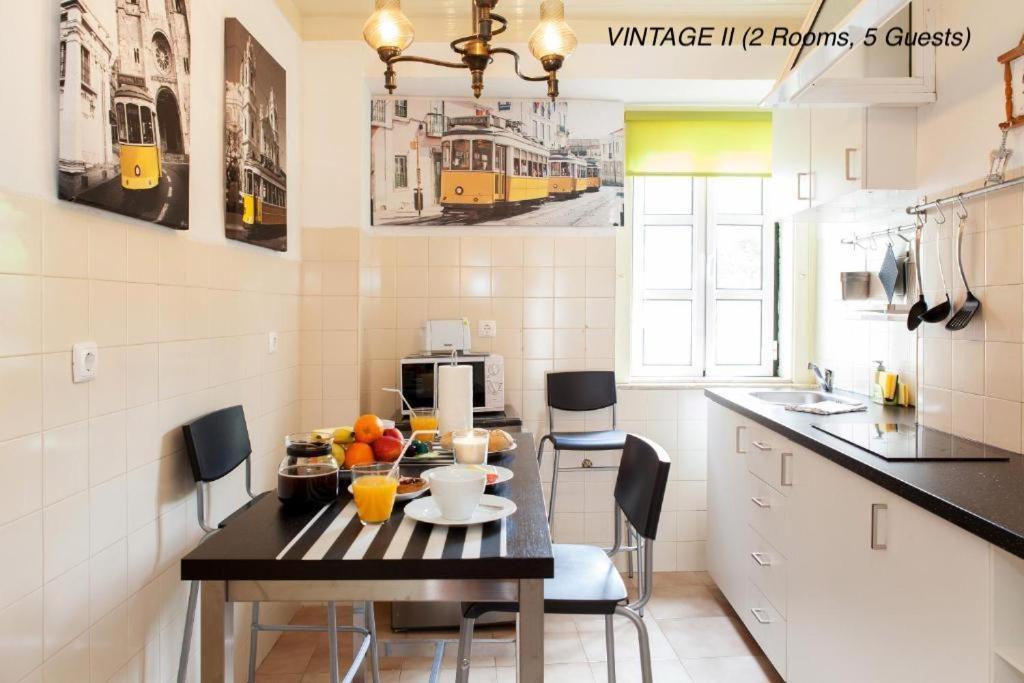 Alfama Vintage 1 Ten Guests - Alfama Vintage 2 Five Guests - Alfama Vintage 3 Three Guests Lisbon Luaran gambar