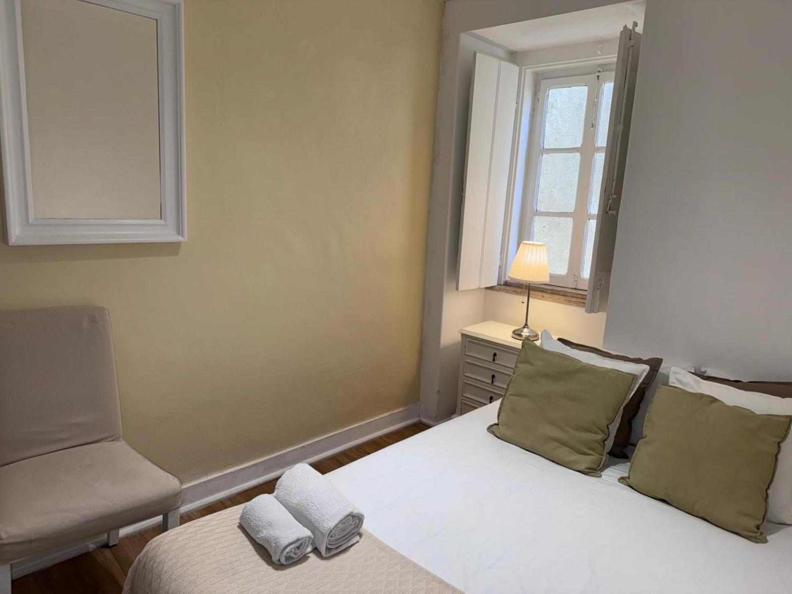 Alfama Vintage 1 Ten Guests - Alfama Vintage 2 Five Guests - Alfama Vintage 3 Three Guests Lisbon Luaran gambar